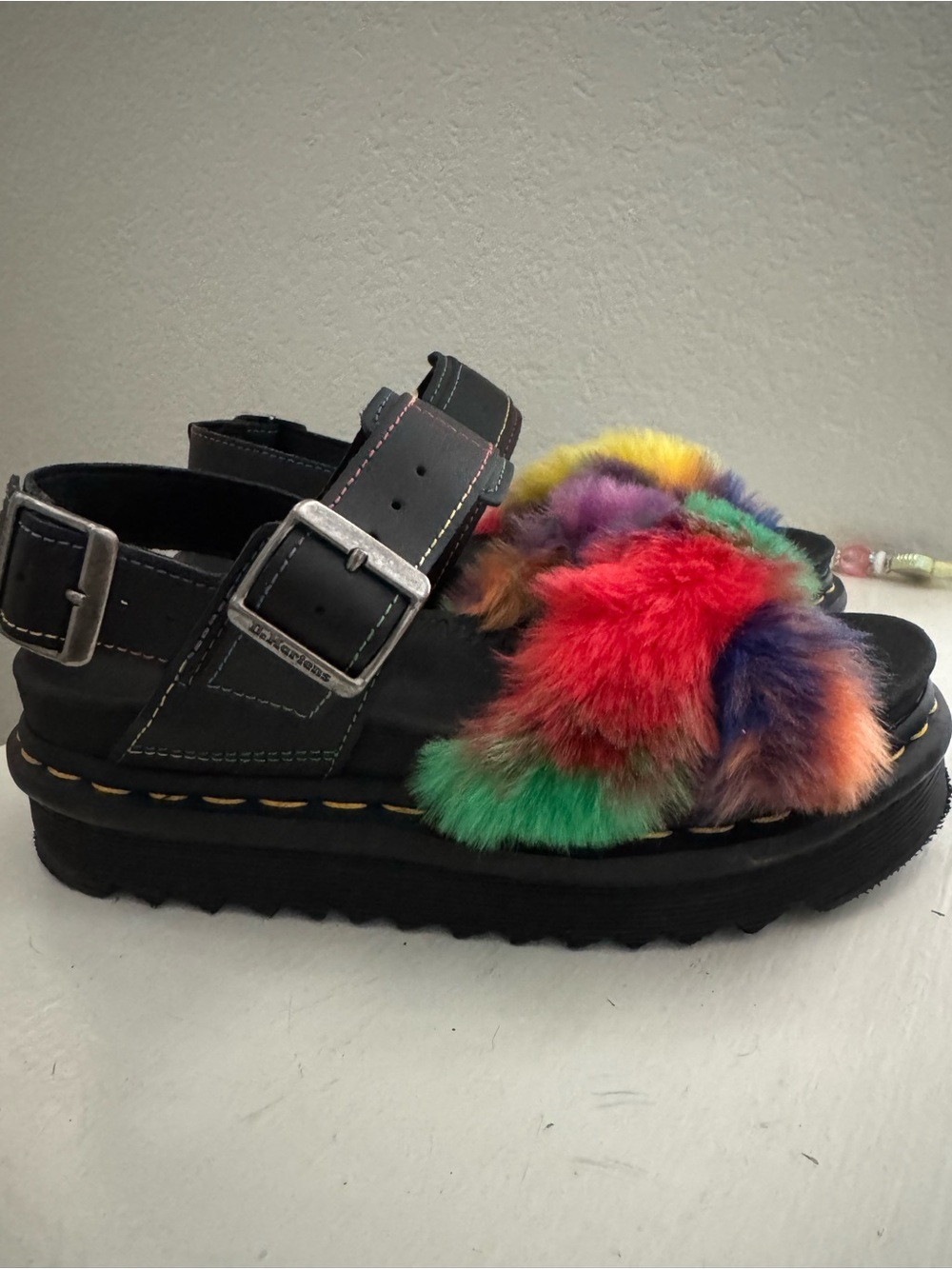 Dr. Martens Voss fluffy Sandals hydro leather  Faux Fur size 5 US